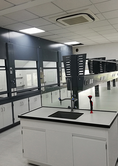 中央实验台及通风柜